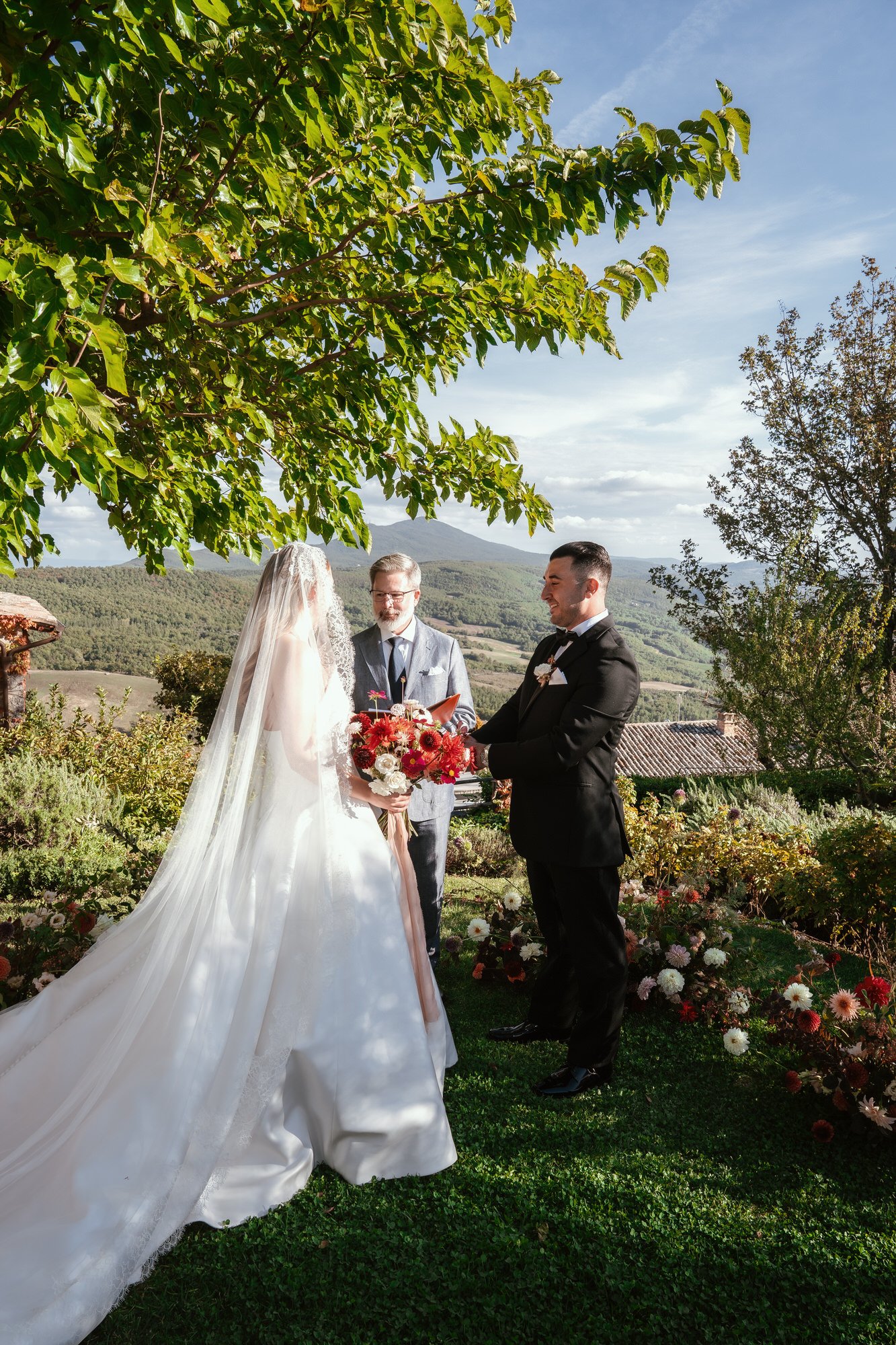 Intimate wedding in Tuscany (Val d'Orcia), October 2026 — photo 14 of 80 by Andrea C.