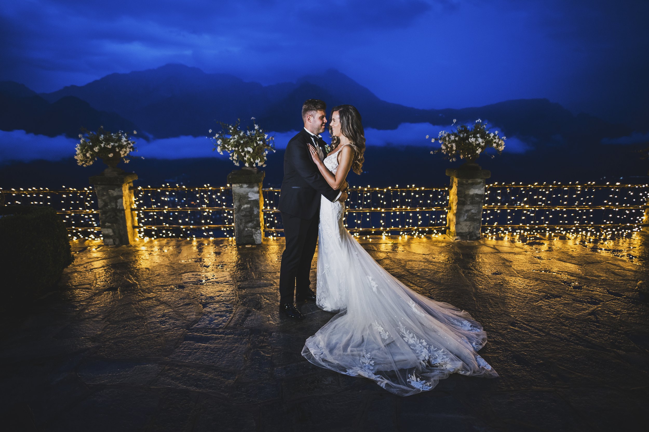 Matrimonio sul Lago di Como e sui laghi italiani (Madonnina di Barni, Lake Como), agosto 2023, fotografato da Gianluca M.