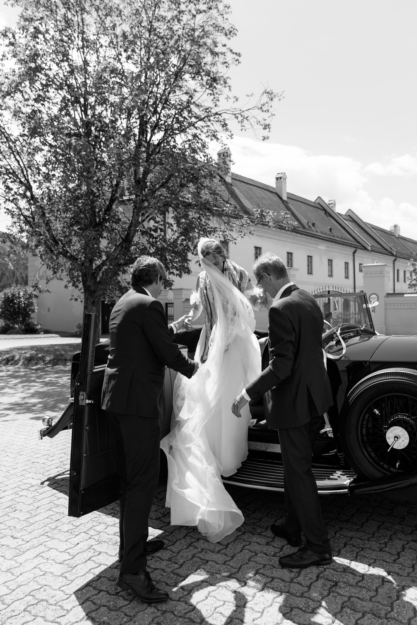 Wedding in Schloss Greinburg, June 2025 — photo 9 of 25 by Dani H.