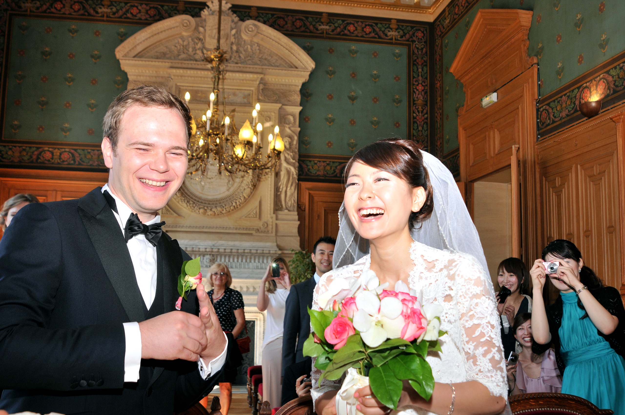 Wedding in Paris (Il de France), July — photo 8 of 20 by Michi N.
