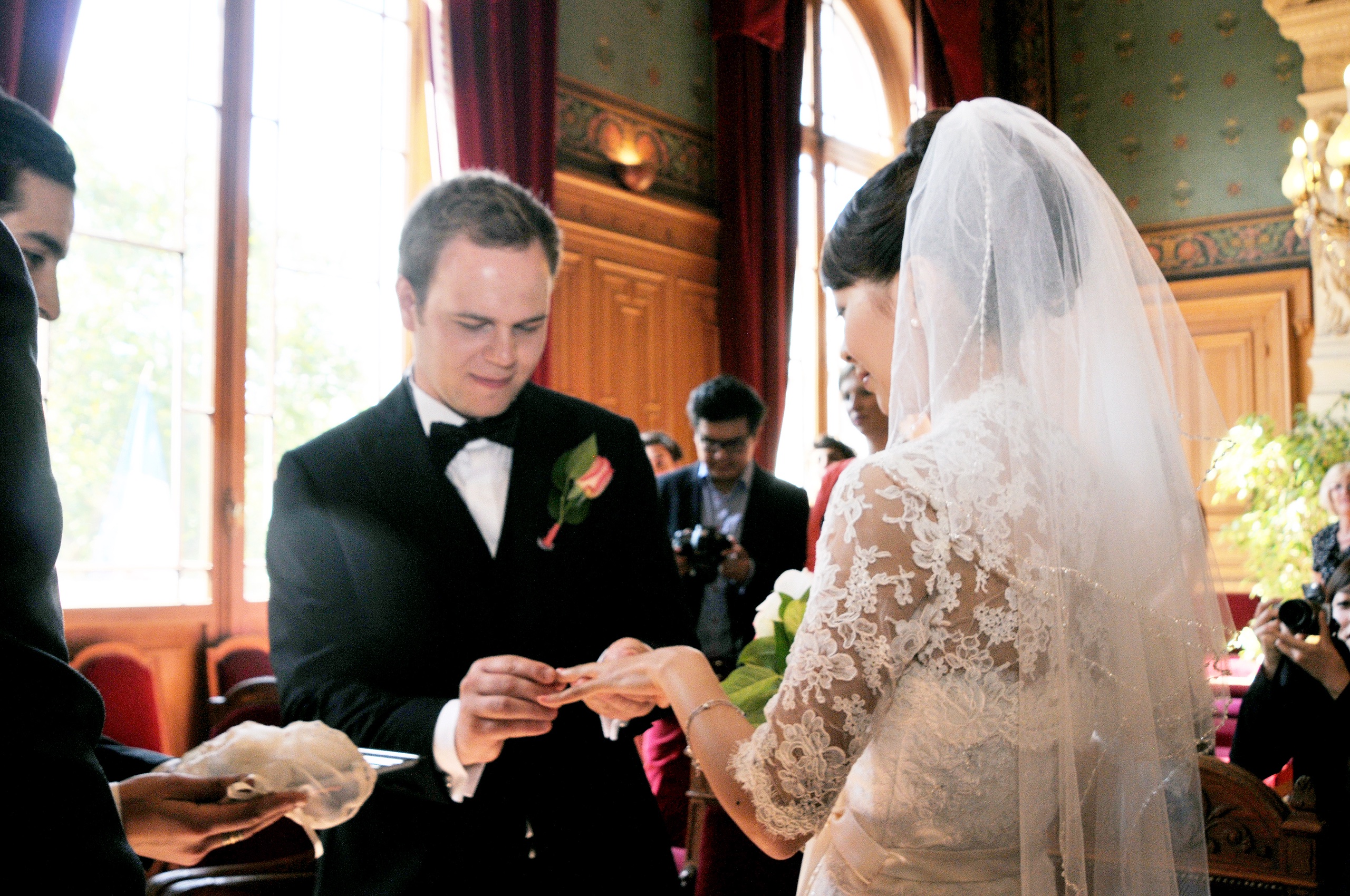 Wedding in Paris (Il de France), July — photo 5 of 20 by Michi N.