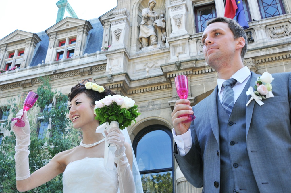 Intimate wedding in Paris (IL de France), August 2020 — photo 9 of 20 by Michi N.