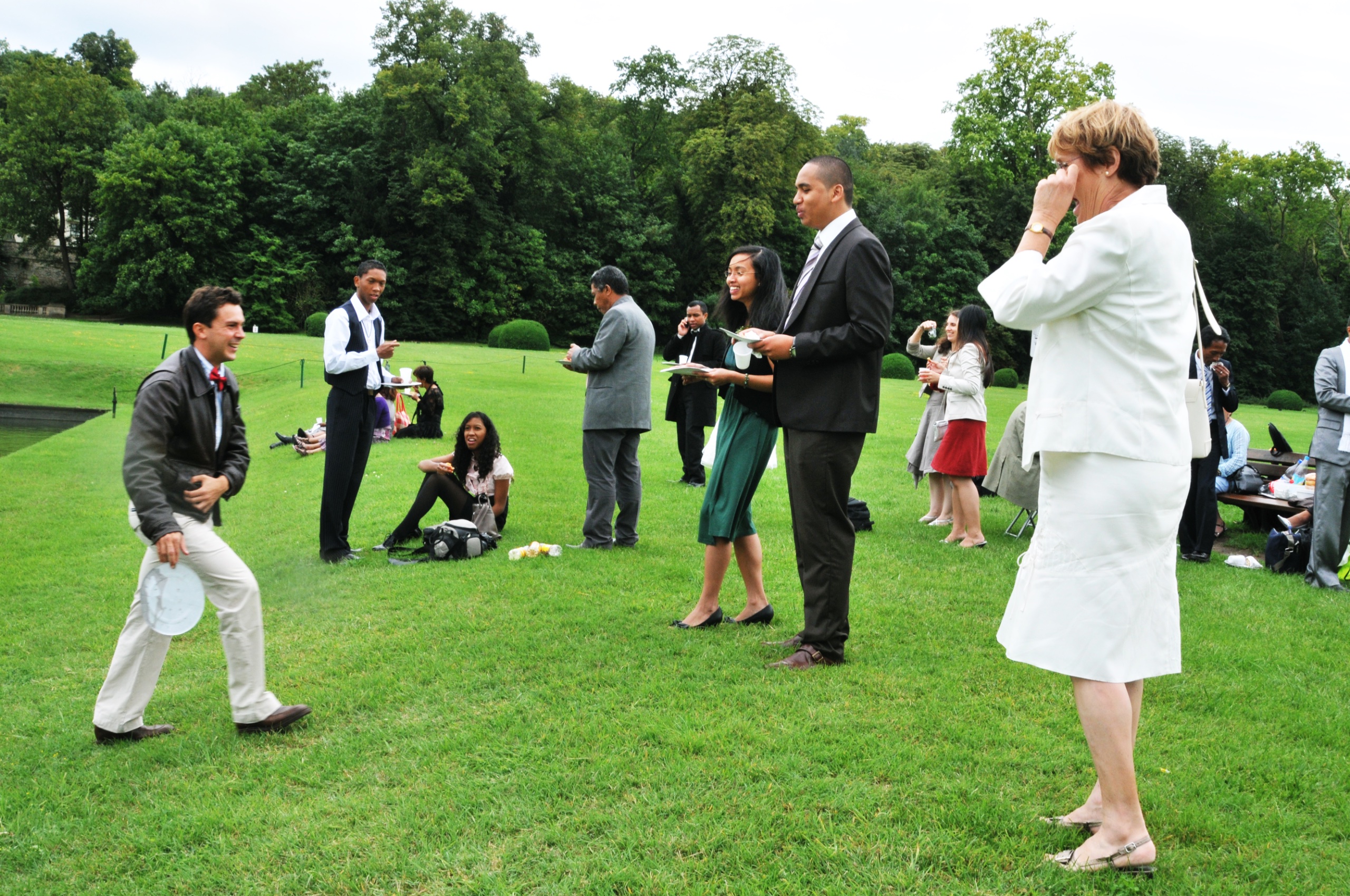 Intimate wedding in Paris (Il de France), July — photo 19 of 20 by Michi N.