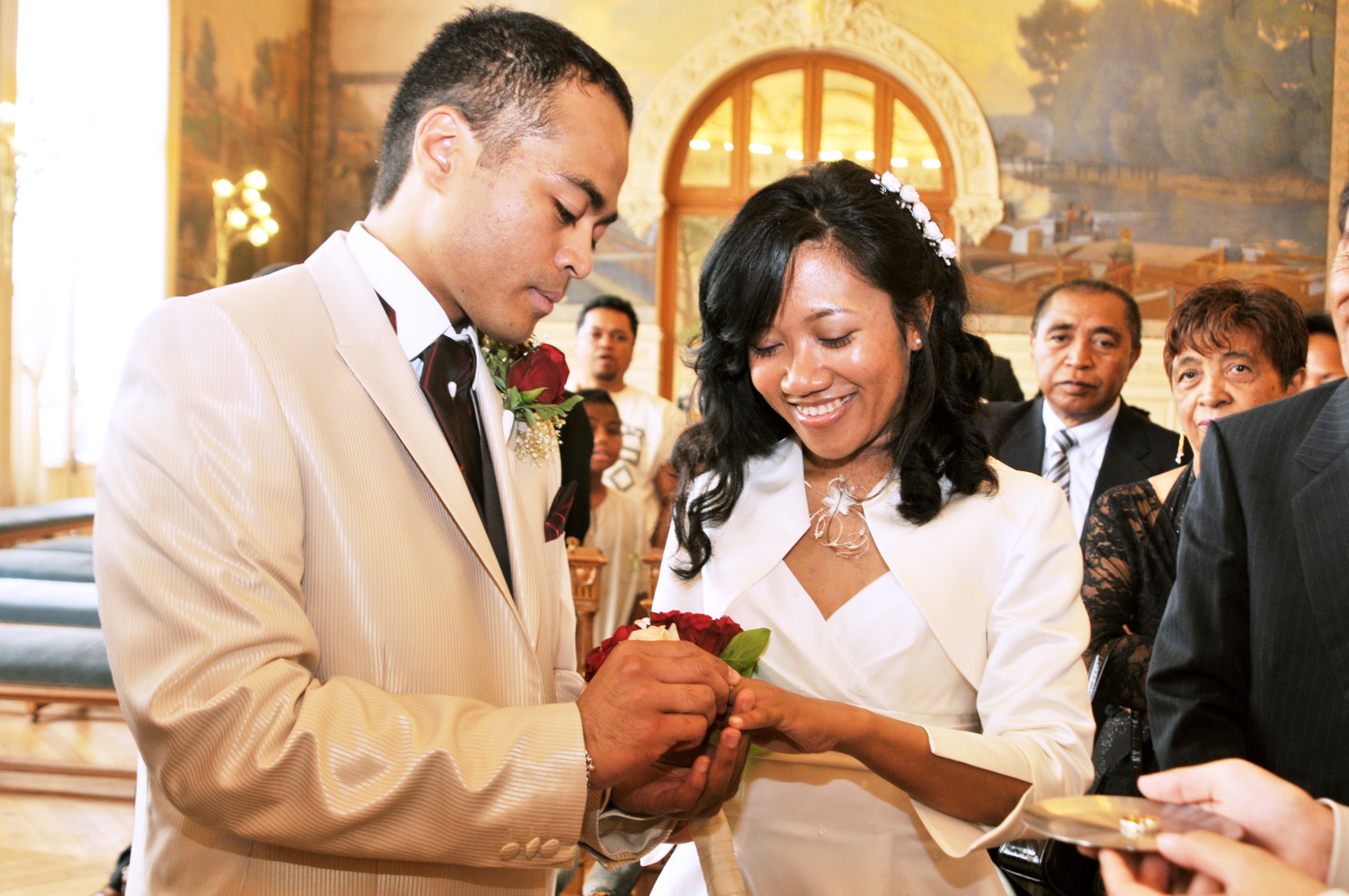 Intimate wedding in Paris (Il de France), July — photo 4 of 20 by Michi N.