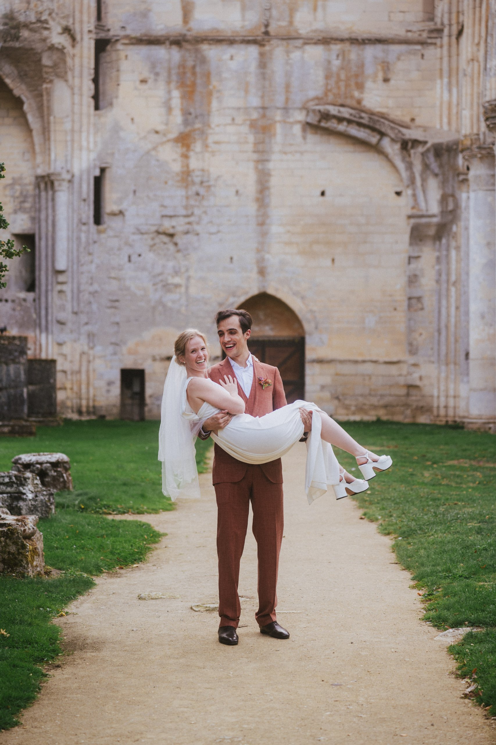 Wedding in Abbaye de Longpont, September 2026 — photo 46 of 61 by Antoine P.