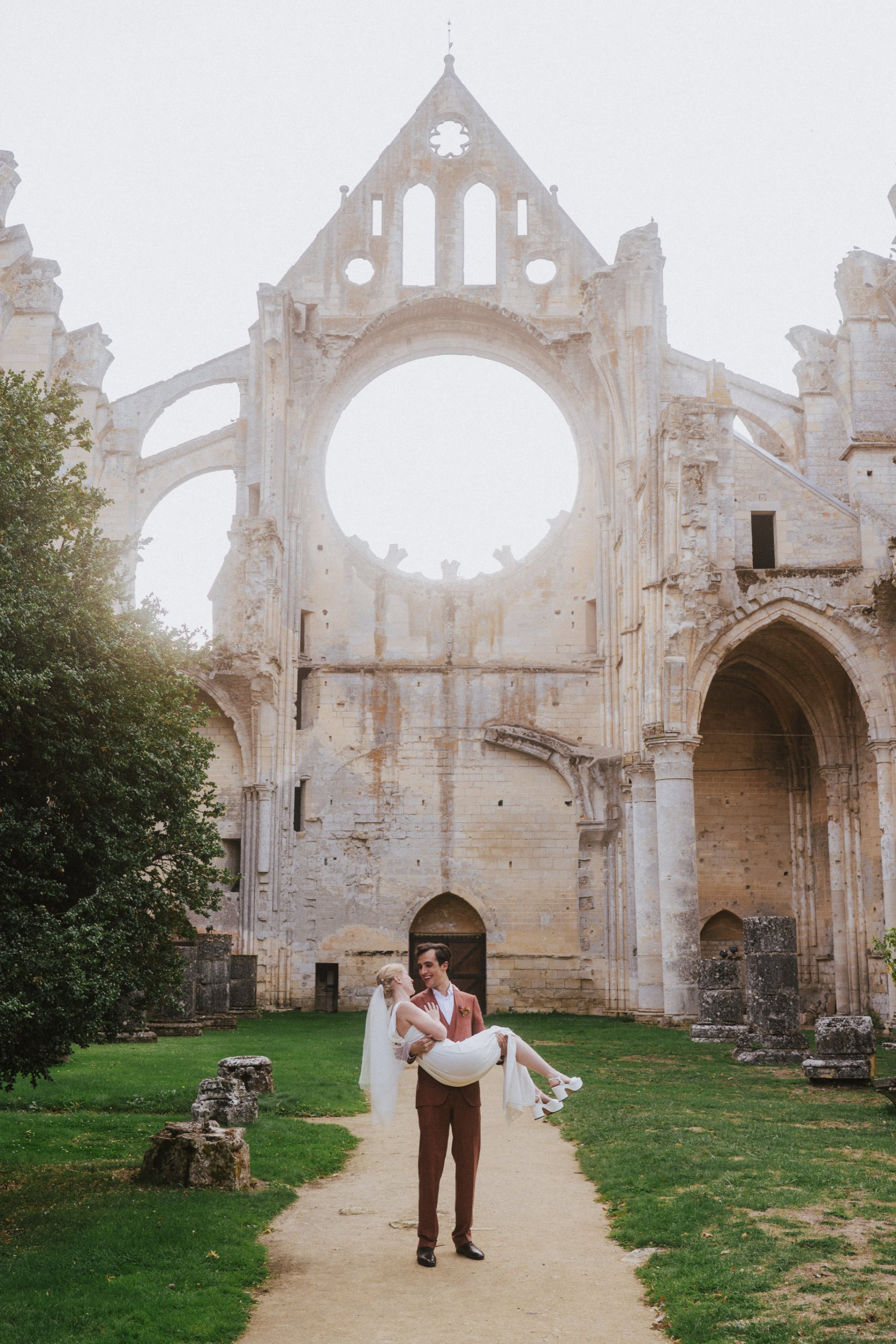 Wedding in Abbaye de Longpont, September 2026 — photo 40 of 61 by Antoine P.