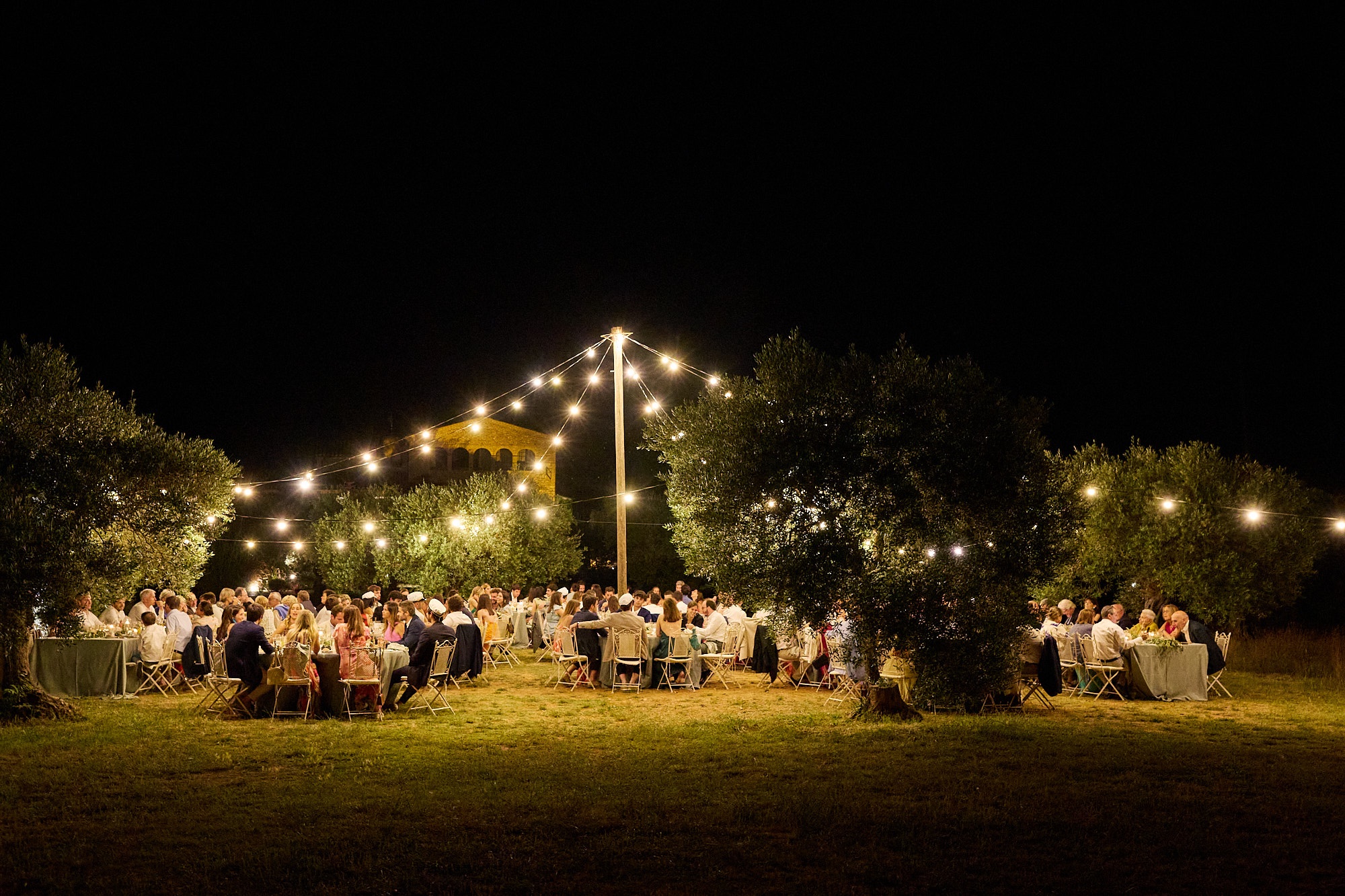 Boda en Barcelona y Cataluña (Pontós, Girona), julio de 2024 — foto 75 de 80, hecha por Roger F.