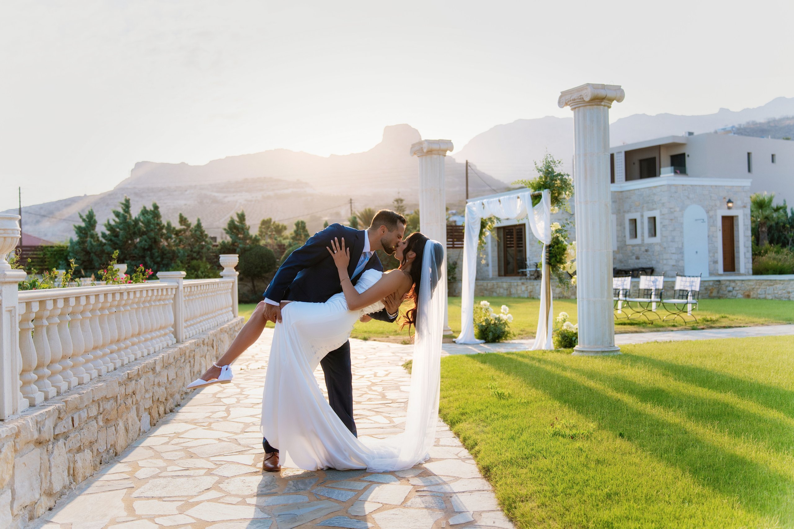 Matrimonio intimo a Creta (WINE DARK SEA  VILLAS), giugno 2026 — foto 12 di 21, scattata da Denys F.