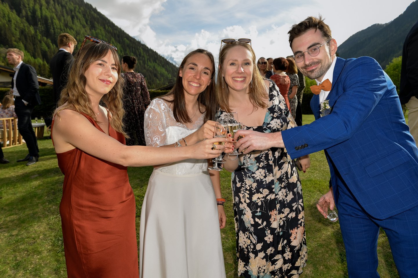 Matrimonio sulle Alpi francesi (Chamonix), maggio 2025 — foto 22 di 39, scattata da Julien Z.
