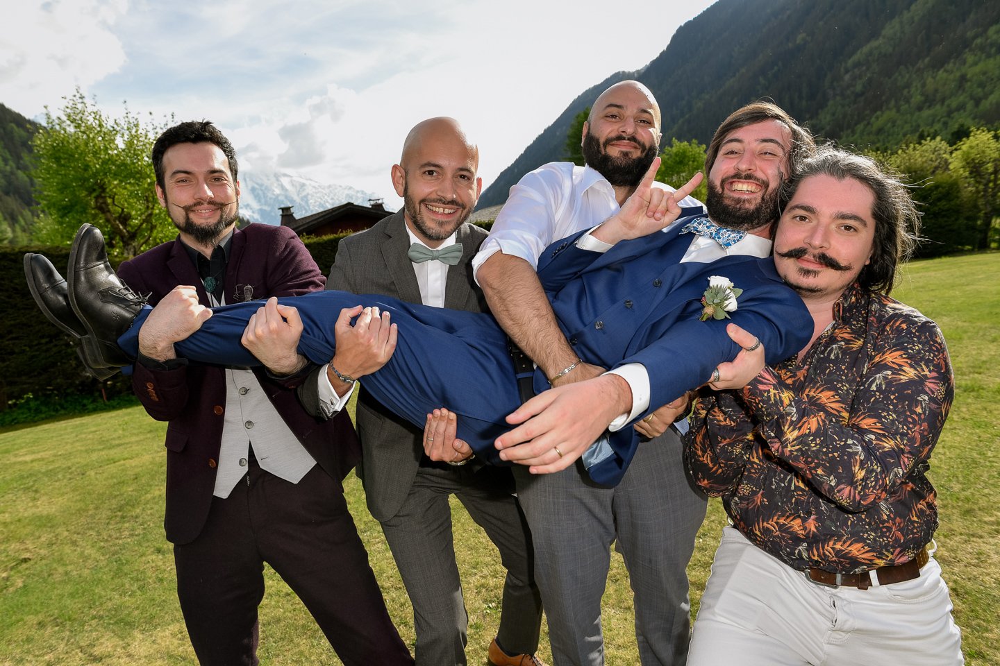 Matrimonio sulle Alpi francesi (Chamonix), maggio 2025 — foto 24 di 39, scattata da Julien Z.