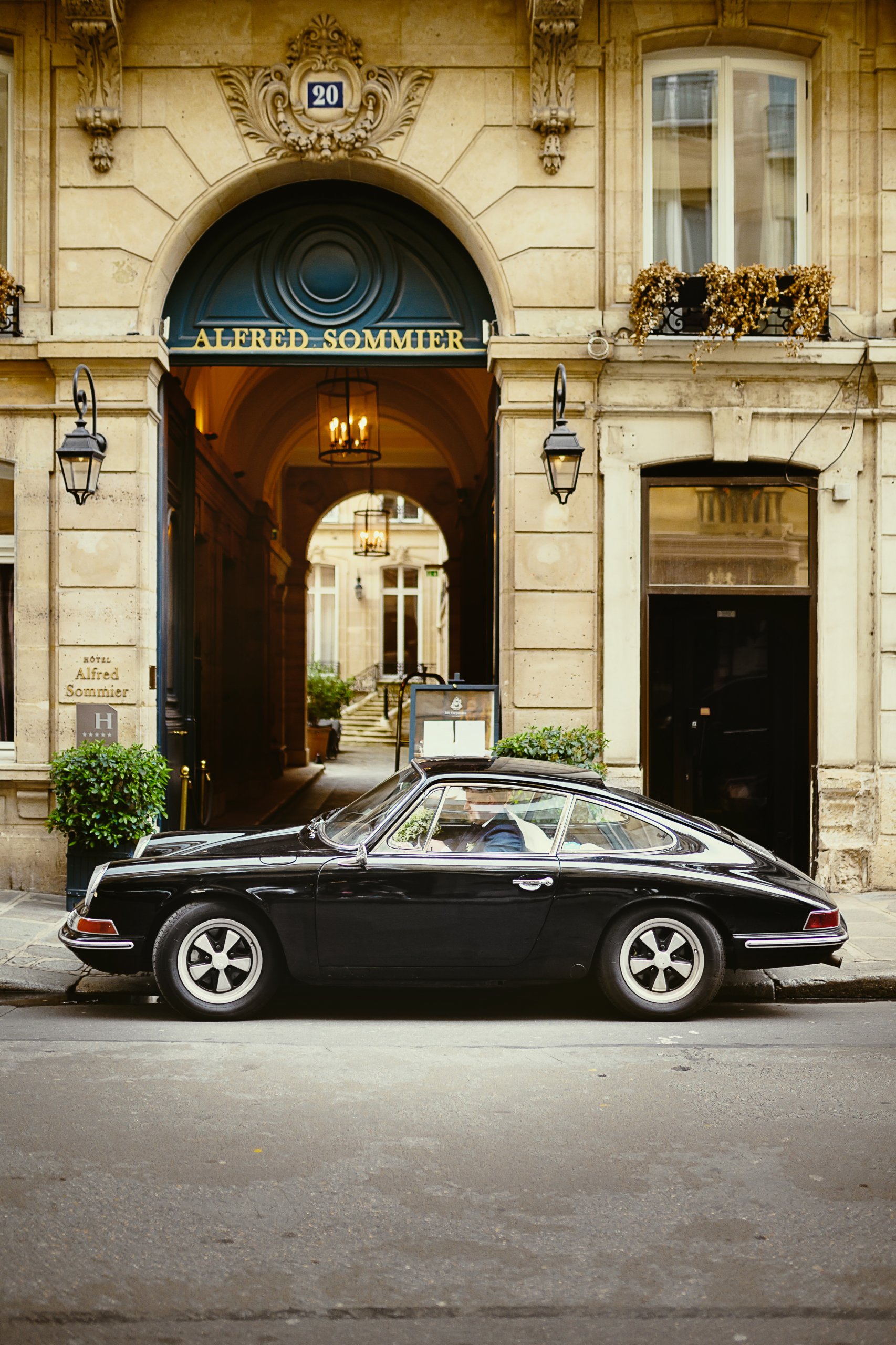 Wedding in Paris, April 2024 — photo 15 of 21 by Anna D.