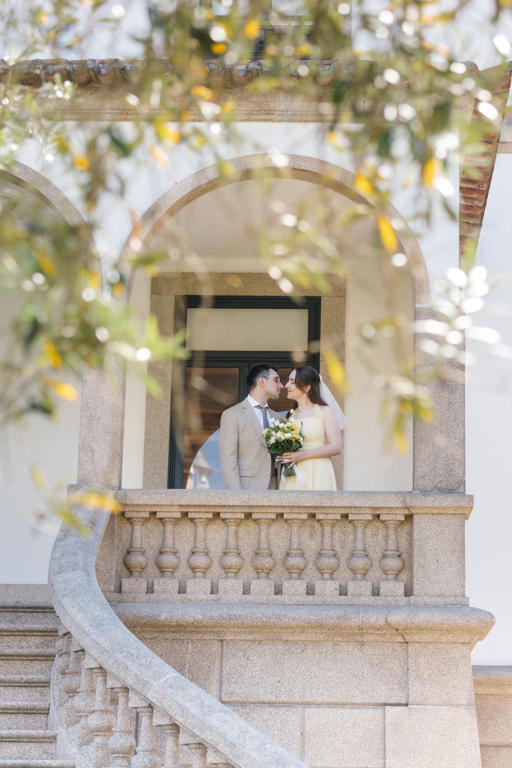 Intimate wedding in Porto & the Douro (Casamento Civil), September 2026, photographed by Carla L.