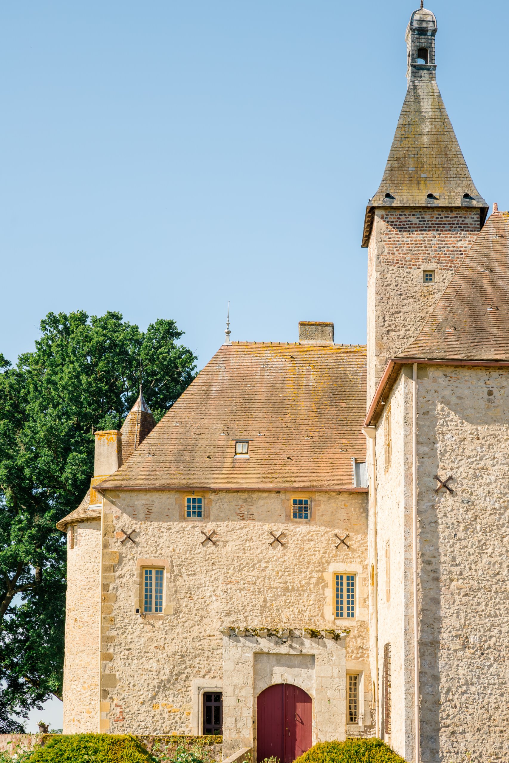 Hochzeit in den französischen Alpen (Château de Beauvoir), Mai 2026 – Foto 3 von 52, fotografiert von Adel B.