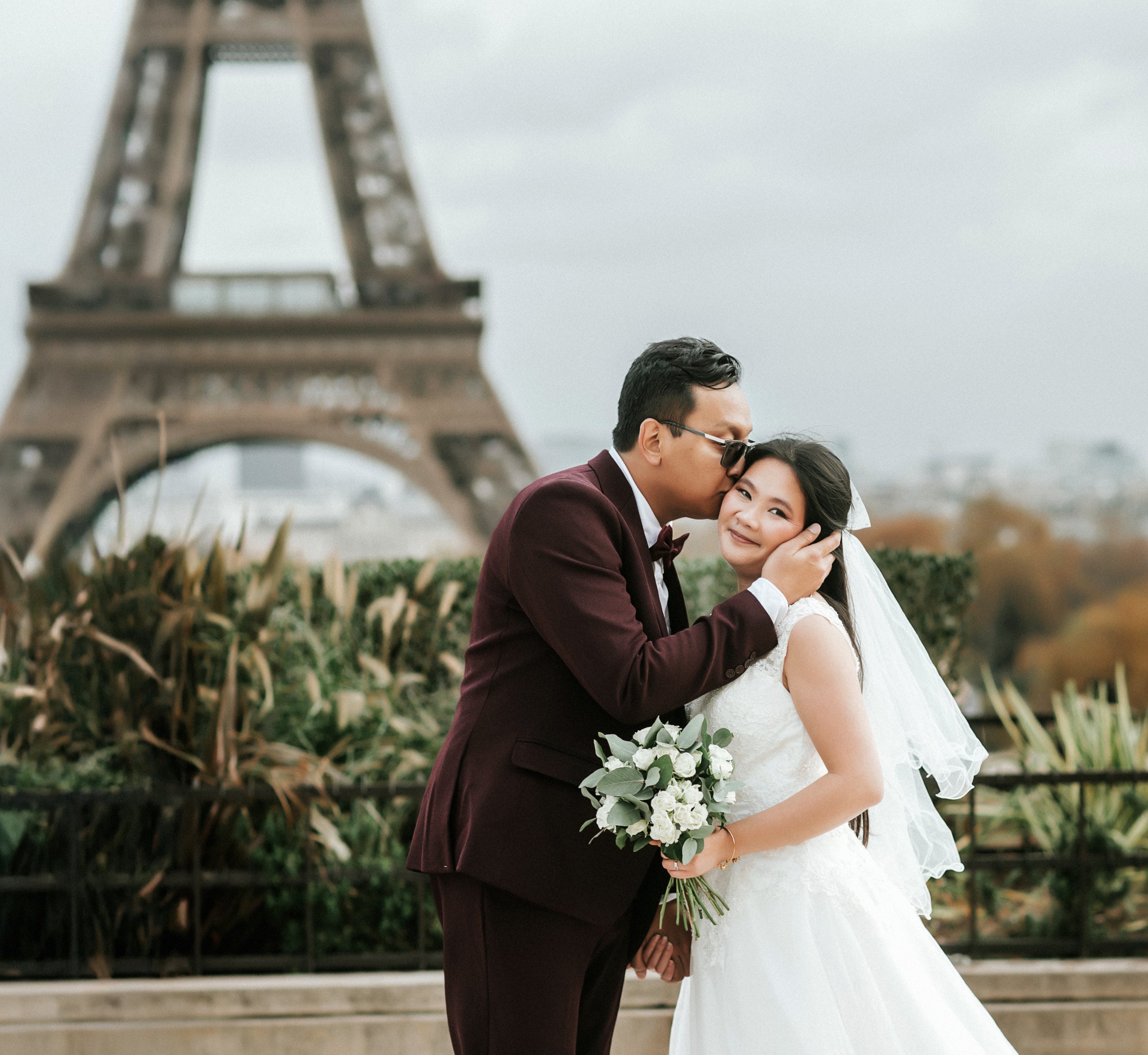 Wedding in Paris, November, photographed by Yuliia B.
