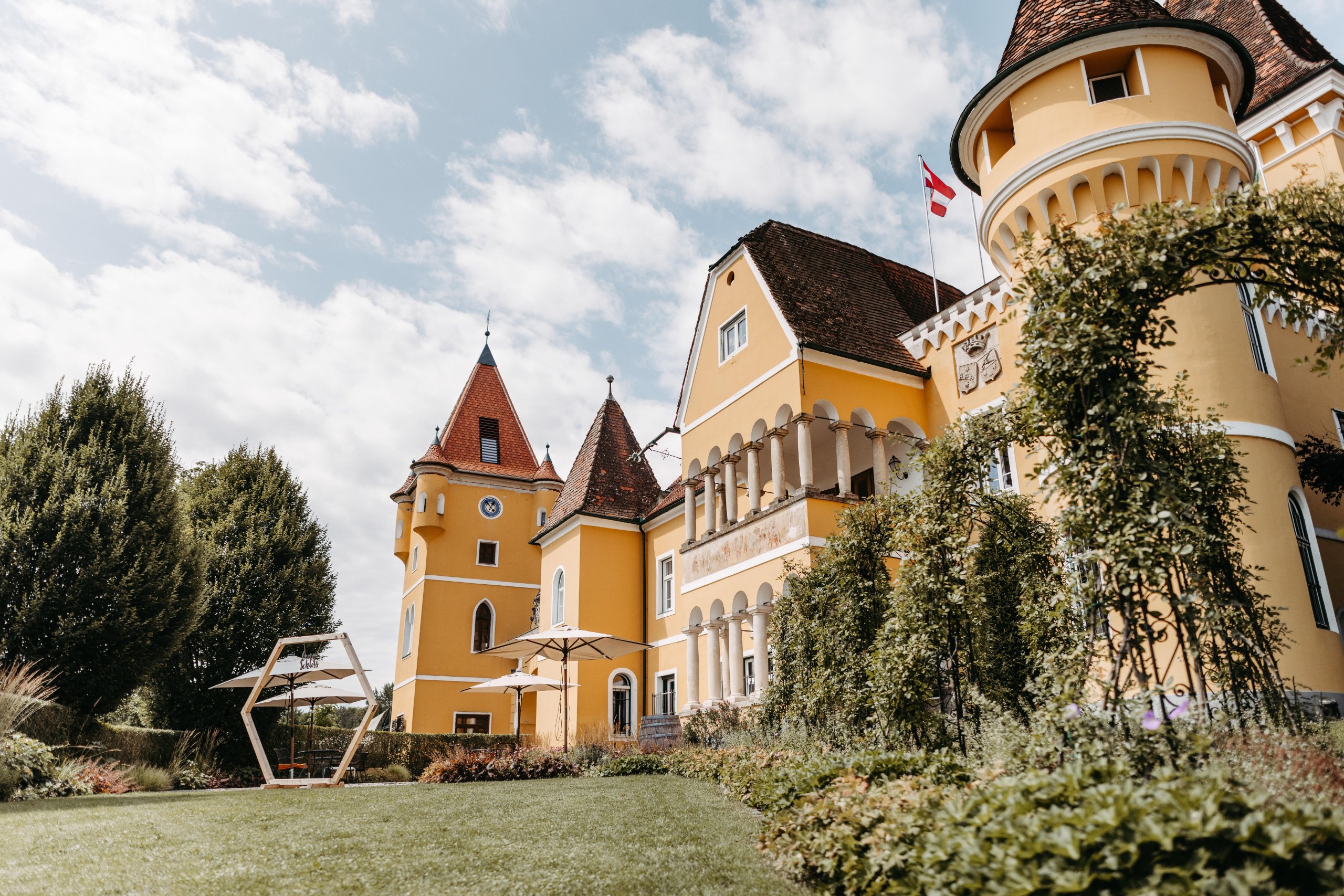 Hochzeit in Kärnten & am Wörthersee (Georgi Schloss, Steiermark), Juni 2023 – Foto 15 von 23, fotografiert von Alexander P.