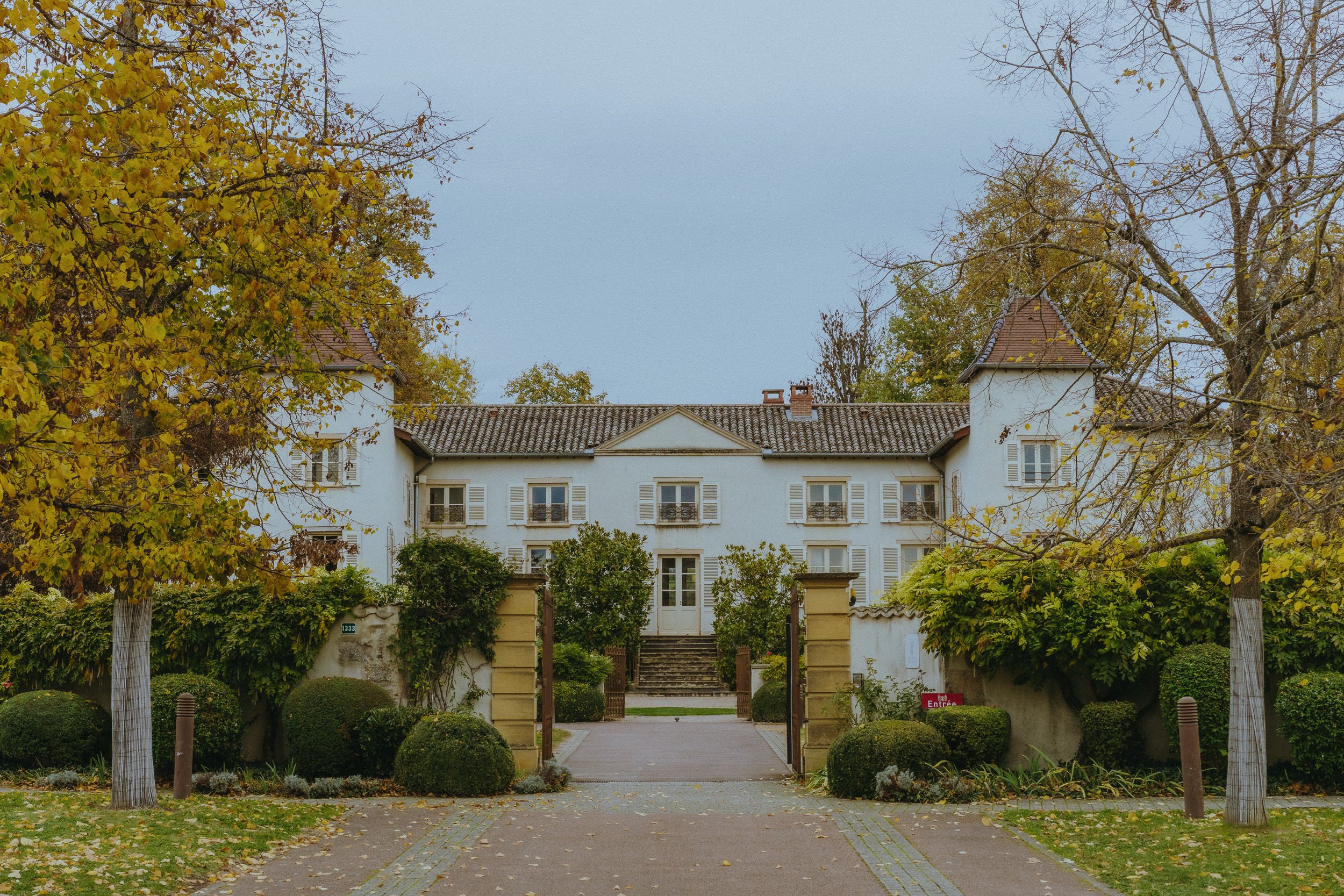 Wedding in Burgundy & Champagne (Château des Broyers), November 2025 — photo 5 of 39 by Andrés F.